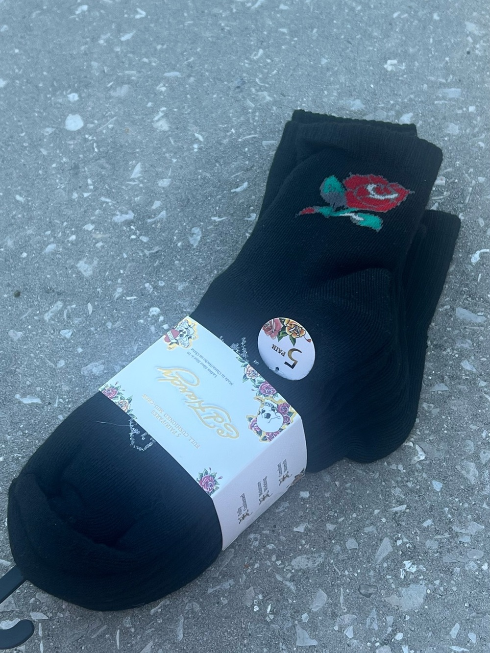 NWT Ed Hardy Full Cushioned Ladies Black Crew Socks Tattoo Core 5 Pairs